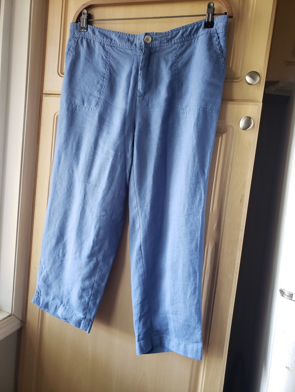 Women's Light Blue Linen Casual Cropped Pants